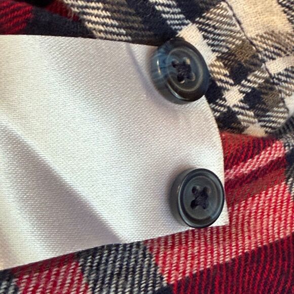 Woolrich Women’s Plaid Flannel Shirt Size Large Red Blue White Cotton - Picture 6 of 12